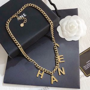 Never Fading 18K Gold Plated Luxury Designer Chokers Necklaces Stainless Steel Bracelet Letter Choker Pendant Necklace Chain Jewelry Wedding Party Jewelry