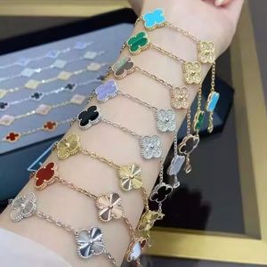 New Cool 18k 4/four Leaf Clover Designer Bracelet White Red Blue Agate Shell Mother-of-pearl Charm Bracelets Gold Plated Wedding Woman Fashion Jewelry