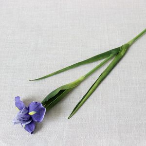 Dekorativa blommor 1pc pu artificiell blomma kreativ livtro i iris falskt hem bröllop Alla hjärtans trädgårdsdekoration lila