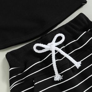 Наборы одежды Baby Boy Summer Outfits 2pcs Рукокачественные танковые топы и полосатые шорты для малыша, рожденные с карманом с карманом