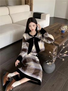 Two Piece Dress Vintage Plaid Butterfly Knot Long-sleeve Woolen Outerwear Half-skirt Set For Women In Autumn-Winter 2024 Fashionable