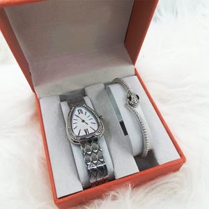 Kvinnors orm-mönster armband tittar på 2-set med presentförpackning designer diamant lady titta på mode armbandsur för kvinnor perfekt julmors valentins dag gåva