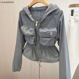 Womens Zipper Jacket Designer Jackets Gray Drawstring Cardigan Hooded Coat Summer Loose Casual Waist Short Sun Protection Clothing