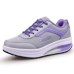 Women Sports Box Designer Ladies With Outdoor Running Shoes Mesh Breattable Woman Gratis frakt Vandringskor Kvinna Casual Sneakers Women's Shoe 8391 251 'S