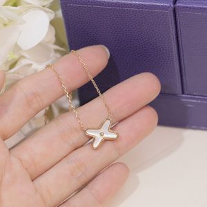 X-förmige Diamant-Intarsien-Halskette in hoher Ausführung, leichtes, luxuriöses Fritillaria-Amulett aus V-Gold und Weiß, gekreuzte Halskette, Schlüsselbeinkette