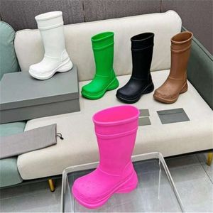 Cross Women Rain Rain Rainboots منصة Rainboots منصة الركبة أحذية الكاحل على نصف اللون الأسود الأسود الخضراء الخضراء البؤرية في الهواء الطلق أحذية الهلام المقاومة للماء