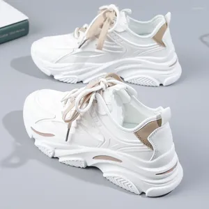 Casual Shoes 2024 Spring Ladies Sneakers Thick Sole Breattable Sports Design Vulkaniserad Fashion Outdoor Comfort Women