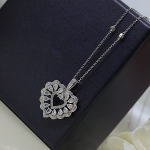 Luxury Jewelry Precision Edition Love Necklace with Full Diamond Heart Shape, Super Beautiful, Elegant and Sparkling Zircon