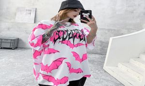 Rosa bat grafiska tees kvinnor punk skjorta gotiska överdimensionerade t shirt streetwear sommar goth kläder överdimensionera tshirt 2020 mode topp cx3254009