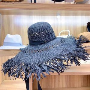 Chapéus de aba larga Bucket Chapéus Big Brim Raffia Sun Hat Hollow Out Ribbon Summer Beach Chapéu Elegante Floppy Fedora Straw Hat Proteção UV Franjas Sun Derby Cap L240322