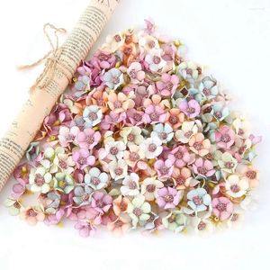 Dekoratif çiçekler için diy çelenk başlıkları düğün dekorasyonu ev yapay çiçek başları mini ipek papatya