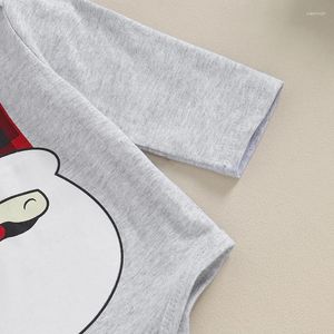 Giyim Setleri Bebek Erkekler Noel 3pcs Uzun Kollu Noel Baba Baskı Romper Ekose Pantolon Şapkası