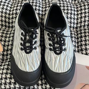 Luxus Casual Shoes Designer Frauen Mary Jane Vintage Plattform Damen Lederschuhe Schwarzbraun Silber gekräuseltes Kalbsleder