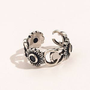 20 estilo de luxo retro marca designer anel banhado a prata carta banda anéis para moda feminina jóias anel de diamante aberto ajustável senhoras presente