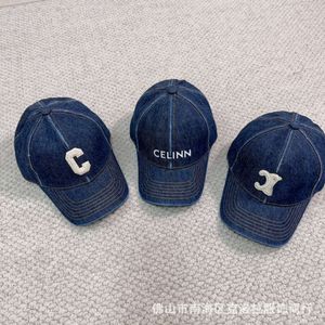 CE Home ~ Wysokiej jakości poprawna litera baseballowa, wysokiej klasy trend mody, celebrytka internetowa, wszechstronne mężczyźni i para kobiet kapelusz