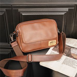 Luxury Brand Men Shoulder Bag For IPAD Leather Business Handbag Women Messenger Bag Large Side Sling Bag Fashion Crossbody Bag For Girls Boys Backpacks