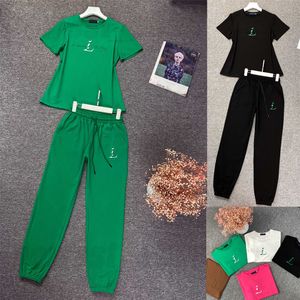 2024 Designer Marca Womens Tracksuit Ternos Roupas T-shirt Calças Sportsuits Casual Algodão Verde Marrom Verão Clássico Carta 3D Paris Calças Geometria Jogger