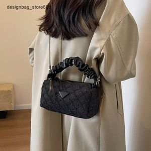 Designer Handbags for Women New Small Bag Womens Lingge Autumn and Winter Handheld Square Fashion One Shoulder Crossbody 20