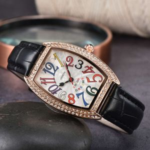 Orologio da donna quadrato semplice ed elegante Straight Summer 2022