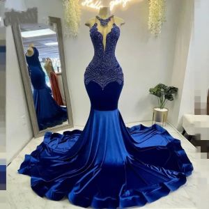 Sexig Royal Blue Veet Vestidos Gala Mermaid Prom Dresses For Black Girls Crystal Robe de Soiree Evening Birthday Party klänningar