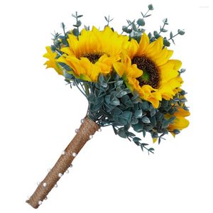 装飾花カントリースタイルのヒマワリの花嫁介添人人工ブーケシルククロスポシングの小道具