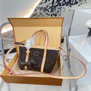 24SS Kobiet Luksusowy projektantka Nowa torba na ramię Crossbody Bag damska torebka torba na zakupy torebka torebka Stylowa i FSMD