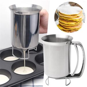 Storage Bottles Stainless Steel Pancake Batter Dispenser Great For Baking Cupcakes Cooking Easyflow Spout Metal Food Containers