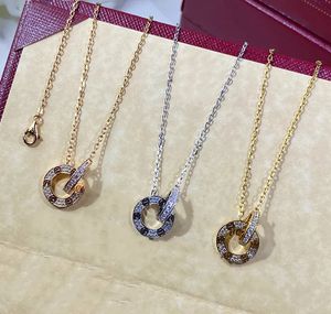 Designerälskare hänge halsband män kvinnor dubbelcirkel diamant hänge åttkantig skruv kärlek halsband smycken gåva