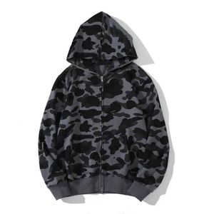 Mens Hoodies Moletons Hoodie Bepa Designer Mulheres Camo Laranja Hoodies Moda Roxo Japonês Street Tide Shark Head Jacket Marca Amigo 3D Impresso Carta Top K3