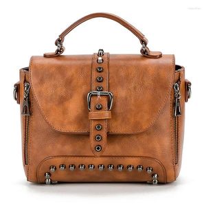 Tasche Frauen Messenger Bags Umhängetasche Vintage Pu Leder Handtaschen Niet Kleine Schulter