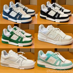 Scarpe da ginnastica scarpe firmate scarpe da ginnastica scarpe da ginnastica Scarpe da corsa scarpe da donna scarpe da uomo fuori ufficio sneaker corridori scarpe casual piatte Plate-forme Scarpe da esterno chaussure