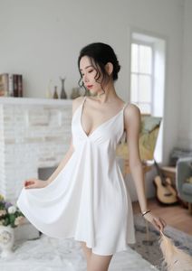 2020 Sexig rygglös crossover -strap Angel Wings Nightdress Women Sex Underwear Princess Suspenders Transparens spets sömnkläder 002