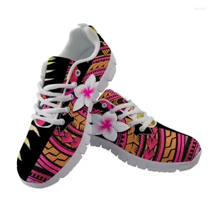 Повседневная обувь Plumeria Print Pink Sneakers Полинезийские тату