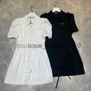 Vestidos casuais de designer de luxo para mulheres de manga curta verão mulheres mini vestido saia curta estilo de emagrecimento com botões florais mulheres vestido sexy roupas