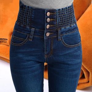 Plus storlek kvinnor jeans hög midja mager byxor fleece fodrad elastisk midja och strävar efter kvinnor varma jeans40-100 kg 240320