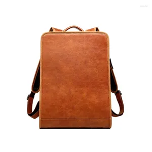 Sırt çantası 2024 vintage gerçek gerçek deri erkekler sırt çantaları öğrenci çocuk kahverengi 15.6 inç bilgisayar dizüstü bilgisayar çantası