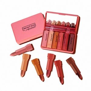 Nowy pudełko prezentowe Mini Matte Makeup Set Set Cosmetic Lipbalm Multiclolor Zestaw, pożywne kolory warg, łatwe do noszenia o2xy#