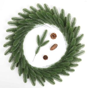 Dekorative Blumen, 24 Stück, Kiefernnadeln, Weihnachtsbaum, Blumensimulation, Requisiten, Moospflanze, Wandmaterial, Kunstrasen