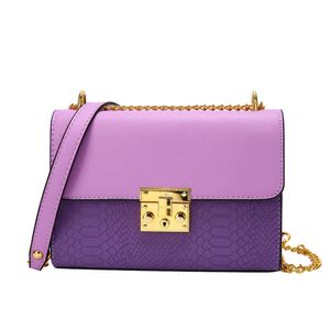 Bolsa feminina nova moda outono/inverno crossbody textura de crocodilo ombro único pequeno quadrado axilas saco de corrente