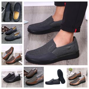 Gai wygodne mężczyźni buty czarne rundy butów palec na zewnątrz bankiet klasyczny garnitur Men Men Business Obcass Designer Buty Rozmiar 38-50 EUR Soft