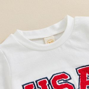 Kläderuppsättningar 4 juli Baby Boy Outfit Toddler Kort ärm broderi USA T-shirt Amerikanska toppshorts Set 2 st sommarkläder