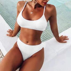 Kadın Mayo 2024 Yaz 2 Parçalı Mayo Kadınlar Düz Renk Beyaz Bikini Yüksek Bel İnce Mayo Takım Sıralı Plaj