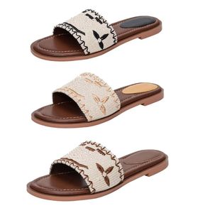 Designer Flat Sandals Luxury Slippers Womens Embroider Fashion Flip Flop Letter Slipper For Women Summer Beach Slide Ladies Low Heel Fashion Shoes 56677