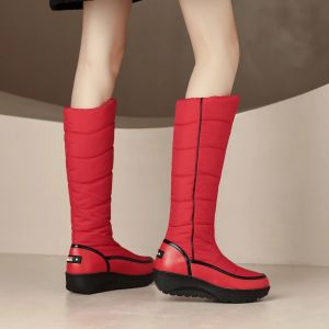 Botlar 2022 Yeni Moda Kadın Kış Diz Yüksek Bot Düşük Topuklu Platform Ayakkabı Kar Botları Kürk Kürek Kamaları Siyah Beyaz Kırmızı Plus Boyut