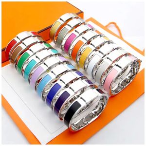 Luxus Designer Schmuck Armbänder Clic Armband Edelstahl Silber Gold Bunte Party Paar Geschenk 12mm Manschettenarmband für Frauen Männer Hoch Mit Originalverpackung