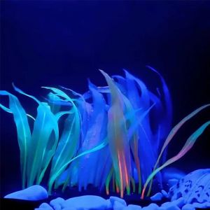 Decorazioni Decorazione per acquario Piante Silicone Simulazione di alghe Acqua artificiale Erba Ornamento Decorazione per acquario Fluorescenza Alghe marine 8x43 cm