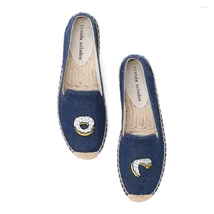 Casual Shoes Espadrilles för kvinna 2024 Office Career Sale Loafer Zapatillas Mujer Straw Lips Söta mockasin Balletter Walking Slip-On Sole