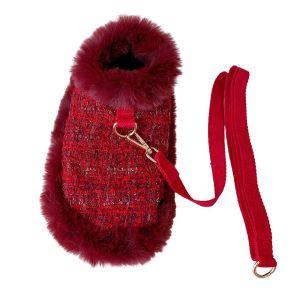 Pettorine e guinzagli per cani e gatti per camminare. Abbigliamento rosso per cani invernali. Accessori per chihuahua carini. Cappotto di pelliccia per cuccioli di piccola taglia.