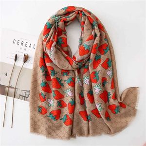 Sarongs New Year Summer Cute Style Red Strawberry Cotton Scarf Womens Long Summer Travel Sunscreen Shawl 240325