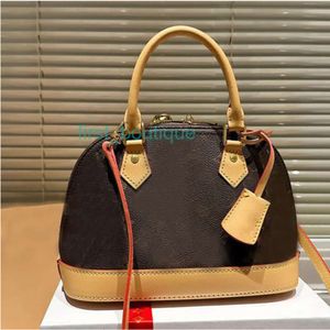 Womens Shell Bag Leather Luxury Handbags Party Shoulder Bags Fashion